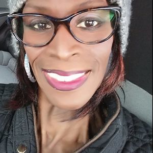 Meet your Posher, Cindy